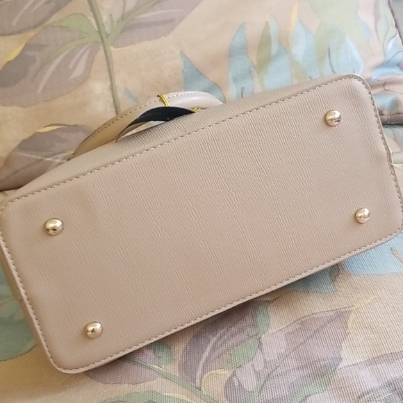Bebe Giana Dome purse - Picture 7 of 7